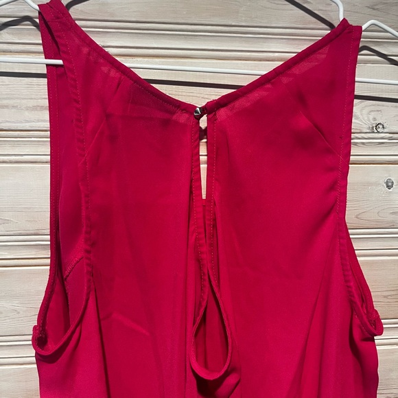 Mossimo -Bright pink tank -button detail on back neckline,low-high hem, Size M - Picture 4 of 6